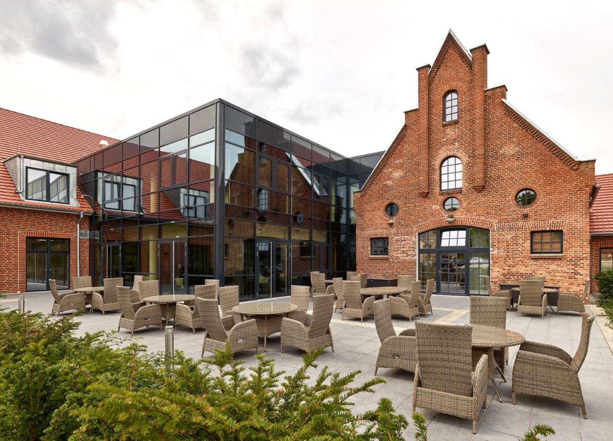 Farmer Hotel Basedow Basedow  Buitenkant foto